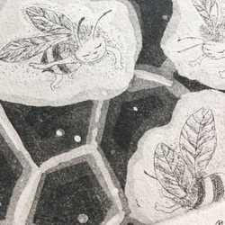 みつばち - 銅版画 -  Honeybee - etching aquatint 2枚目の画像