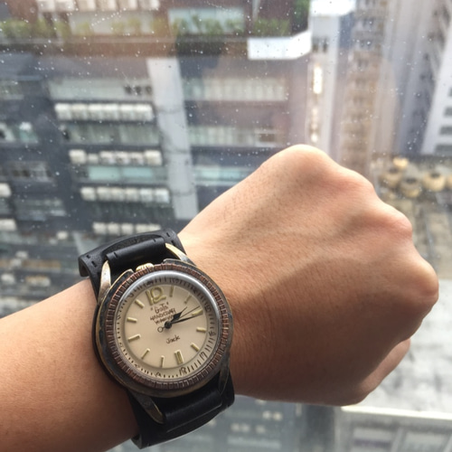 Jack Ⅱ Combination ベージュ文字盤×ブラックベルト(受注生産品