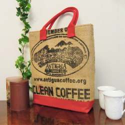 コーヒー 麻袋バッグ　Ｌ　トートバッグ　赤色帆布　ガテマラ　豆袋をリメイクした麻バッグ 2枚目の画像