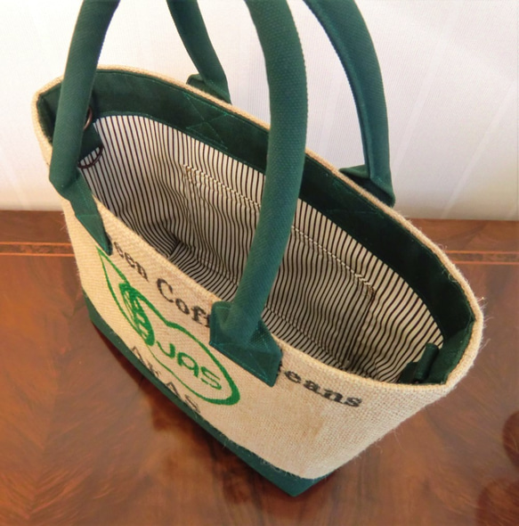 コーヒー 麻袋バッグ　ＳＷ　トートバッグ　東ティモール　ダークグリーン帆布 　豆袋をリメイクした麻バッグ 5枚目の画像