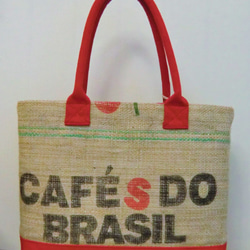コーヒー 麻袋バッグ　Ｍ　トートバッグ 朱赤帆布　ブラジル　豆袋をリメイクした麻バッグ 4枚目の画像
