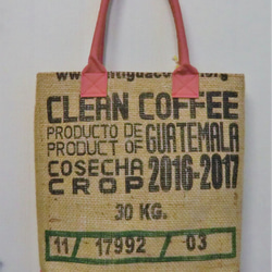 コーヒー 麻袋バッグ　Ｌ　トートバッグ　ピンク帆布　ガテマラ　豆袋をリメイクした麻バッグ 4枚目の画像