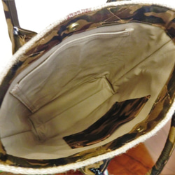 コーヒー 麻袋バッグ　Ｌ　トートバッグ　ガテマラ　迷彩　カモフラ　男性にも　豆袋をリメイクした麻バッグ 9枚目の画像