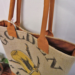 コーヒー 麻袋バッグ　Ｌ　トートバッグ　キャメル色帆布　パナマ　豆袋をリメイクした麻バッグ 7枚目の画像
