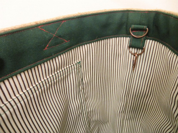 コーヒー 麻袋バッグ　ＬＬ　 大きめトートバッグ 　ホンジュラス　８号ダークグリーン帆布 　豆袋をリメイクした麻バッグ 7枚目の画像