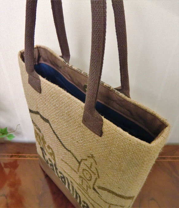 コーヒー 麻袋バッグ　Ｌ　トートバッグ　茶色帆布　ガテマラ　豆袋をリメイクした麻バッグ 6枚目の画像