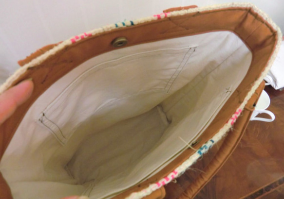 コーヒー 麻袋バッグ　Ｌ　トートバッグ　キャメル色帆布　コロンビア　豆袋をリメイクした麻バッグ 8枚目の画像