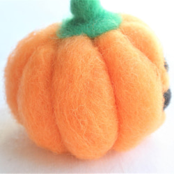 ハロウィン羊毛のかぼちゃのおばけ 5枚目の画像