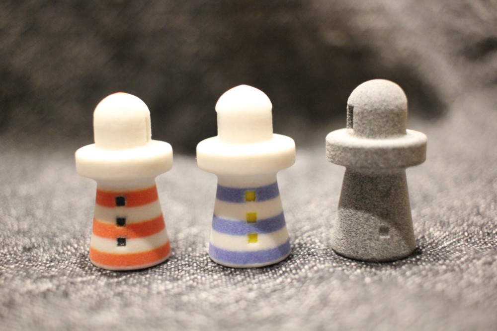 光る小さな灯台のリングスタンド LEDで内部から光ります リングホルダー 指輪置き