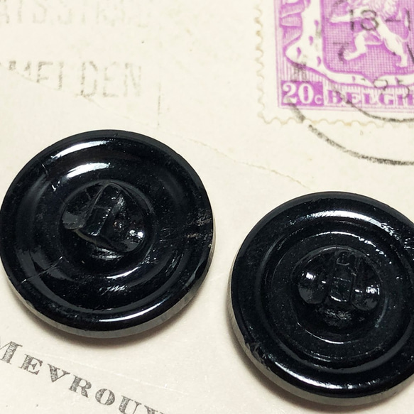 【送料無料】2個 チェコ製 アンティーク ヴィンテージ ブラックガラス ボタン [EY5894] 4枚目の画像