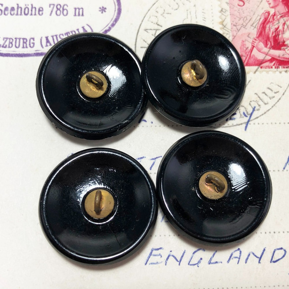 【送料無料】2個 1920～30年代 チェコ製 アンティーク ヴィンテージ ブラックガラス  ボタン [EY6394] 10枚目の画像