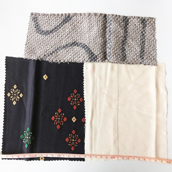 【送料無料】京都 10枚 正絹 着物はぎれセット 和小物 つまみ細工 生地 材料 カットクロス HB1120 4枚目の画像