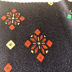 【送料無料】京都 10枚 正絹 着物はぎれセット 和小物 つまみ細工 生地 材料 カットクロス HB1120 8枚目の画像