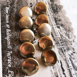 再販【送料無料】10個 イギリス アンティーク ヴィンテージ ボタン 装飾 手芸用品 [EY4216b] 7枚目の画像