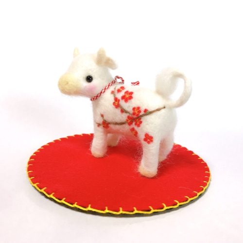 伊勢神宮円干支人形 12体セット 陶器製 置物 赤いフェルトマット付き