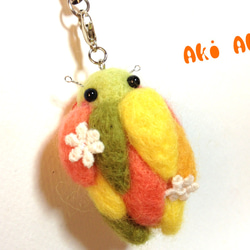 羊毛フェルト みのむしさん ｵﾚﾝｼﾞ ストラップ 羊毛フェルト Aki Ako