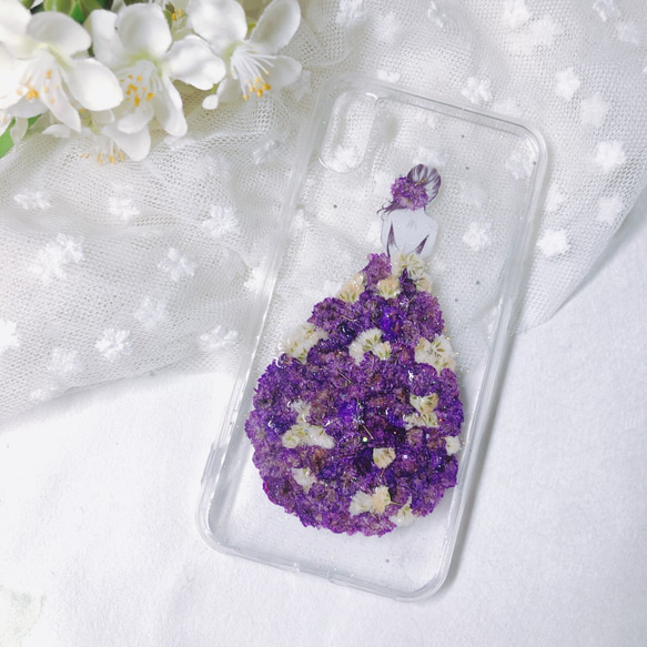 紫色花のドレス iPhone14Pro 押し花ケース iPhone13/12pro/14 SE3 XR 全機種対応 1枚目の画像