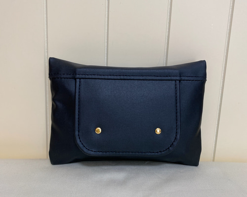 除菌対策に！ サイズを選べるラミネート黒無地携帯用ウエット