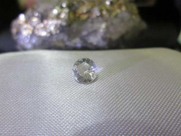 N.0147　グリーンベリル （アクアマリン）シャンパンゴールド ブラジル ダイアモンド 6枚目の画像