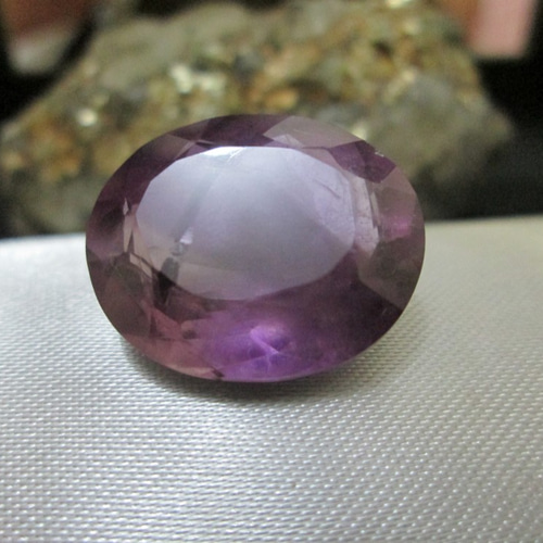 N.164 アメジスト 特大25ct ブラジル宝石人気のアメジスト