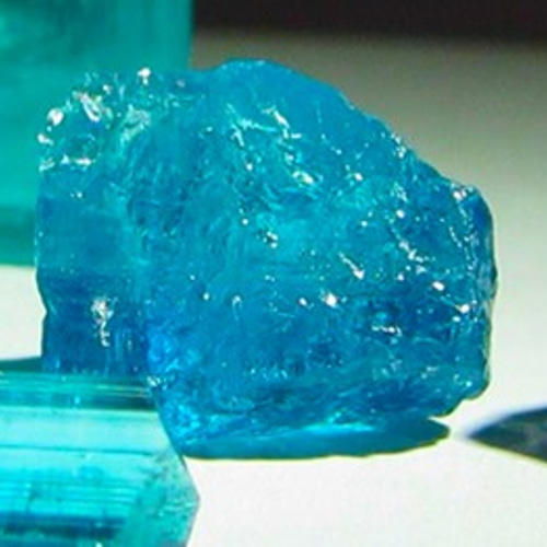 ☆希少☆ブラジル産天然石 宝石箱 美しく光る超希少蝶々 ☆希少☆ブラジル産天然石 宝石箱 美しく光る超希少蝶々