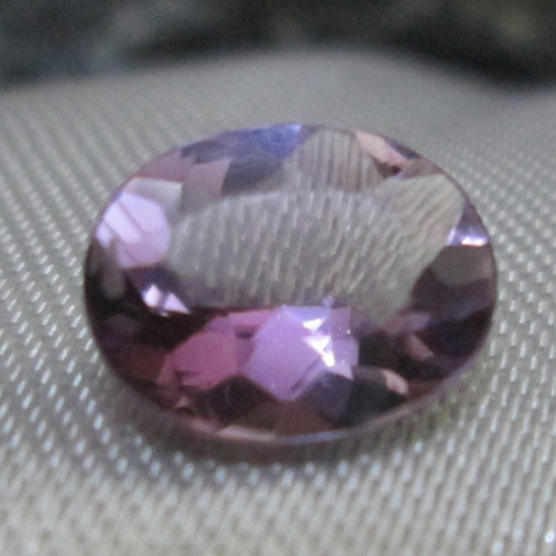 N.800 最高級のローズアメジスト 一味違う高級宝石ローズアメジスト