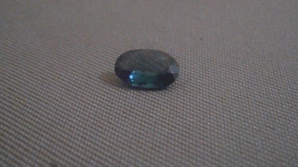 N.42 インディゴライトトルマリン 0.8Ct サイズ美しさともに良好なクールな宝石