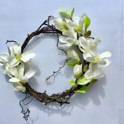 wreath ＊ ハクモクレンのリース  ＊木蓮 ＊ アーティフィシャルフラワー 7枚目の画像