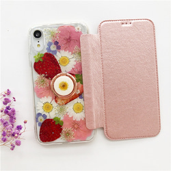 いちごと桜 【手帳型スマホケース】押し花 スマホリング付き iPhoneケース iPhone14Pro/13/12/SE 1枚目の画像