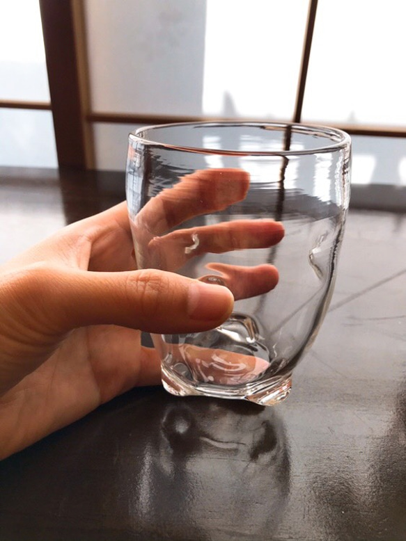 『ころんとしたクリアグラス』Mサイズ　耐熱ガラス 2枚目の画像