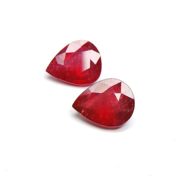 ルビー(2ピース)／Pear Shape Ruby 3枚目の画像