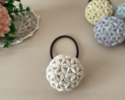 ❁hAnafany❁(専用) くるみボタン　鳥刺繍　ヘアゴム ❁hAnafany❁(専用)くるみボタン 立体刺繍 ブローチ