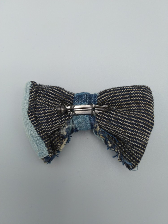 古布の蝶ネクタイブローチ 藍染BORO[K160]　キッズフォーマル　アンティーク着物　bow tie 9枚目の画像