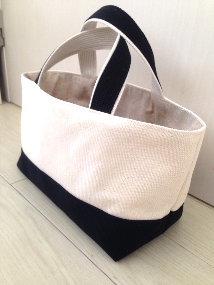 8号帆布♡Premium M♡トートバッグ♡生成り×黒♪☆ハンドメイド