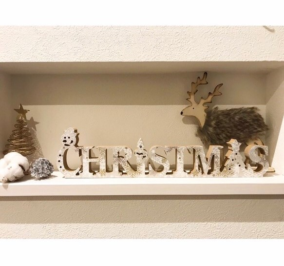 クリスマス ウッドオブジェ CHRISTMAS アルファベットレター 雪の結晶柄 1枚目の画像