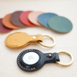 CELINE　AirTag ケース キーリング　レザー　型押し CELINE AirTag ケース キーリング レザー 型押し - メルカリ