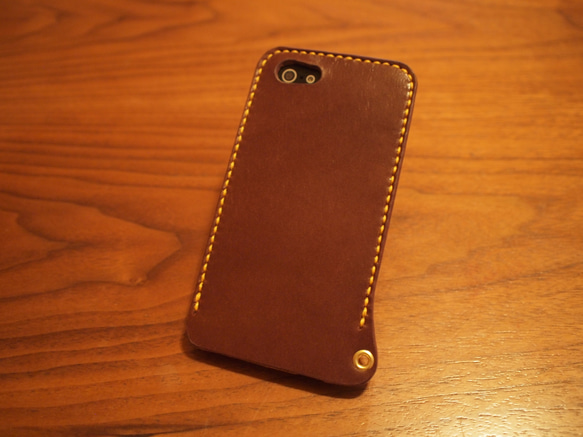 iPhone5 カバー ケース　栃木レザー 牛革　手縫い 2色 2枚目の画像