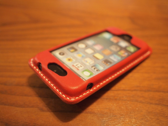iPhone5s /5 カバー ケース　栃木レザー 牛革　手縫い レッド 4枚目の画像