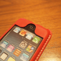 iPhone5s /5 カバー ケース　栃木レザー 牛革　手縫い レッド 5枚目の画像