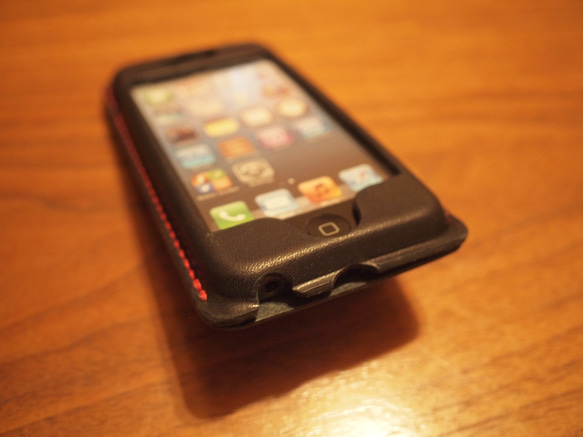 iPhone5s /5 カバー ケース　栃木レザー 牛革　手縫い ブラック 3枚目の画像