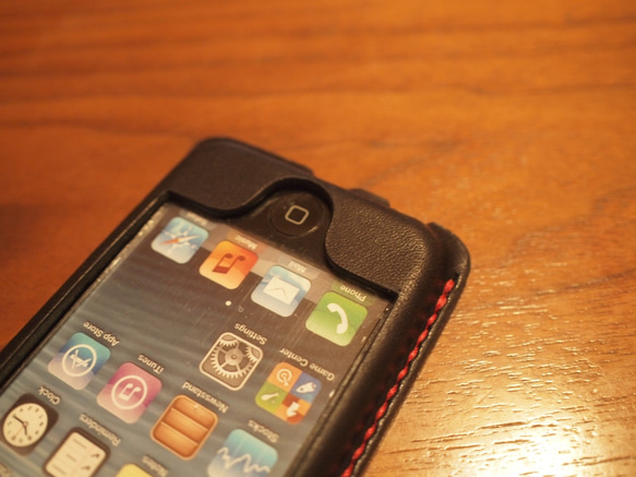 iPhone5s /5 カバー ケース　栃木レザー 牛革　手縫い ブラック 5枚目の画像
