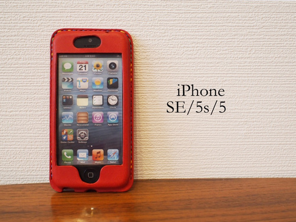 【名入れ・選べるステッチ】iPhone SE/5s/5　カバー  ケース 赤　 1枚目の画像