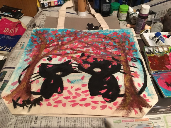 猫柄キャンバストート　桜の木の下で☆手描き 2枚目の画像