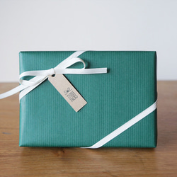 一體成形皮革名片夾[綠色] 【免費刻字・禮物包裝】 第8張的照片
