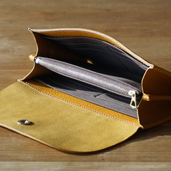 【免運】一體成形皮革長夾 黃色 第6張的照片