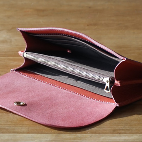 ロエベ 長財布 サーモンピンク 瑞々しかっ 