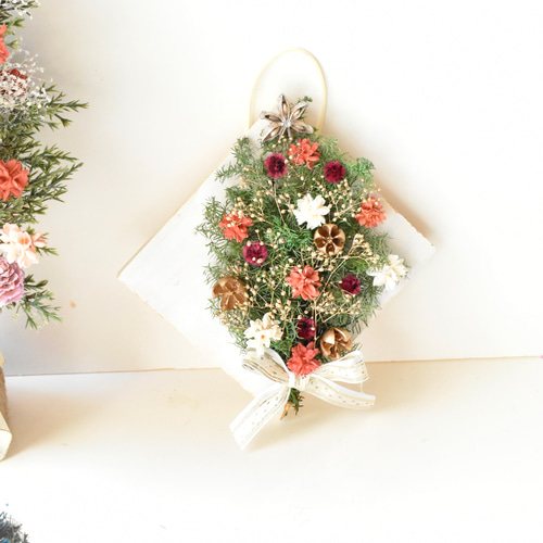 小さなクリスマスツリー緑*プリザーブドフラワー*真鍮*ドライフラワー クリスマス ツリー ドライフラワー プリザーブドフラワー の ミニ