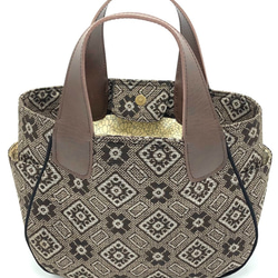 トートバッグ　正絹　通しマチ外ポケット付き(泥大島茶系・クリーム色）中 3枚目の画像