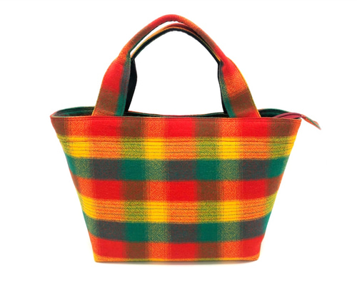 0_1b6bbdb2f6f3a64d5794739c9494