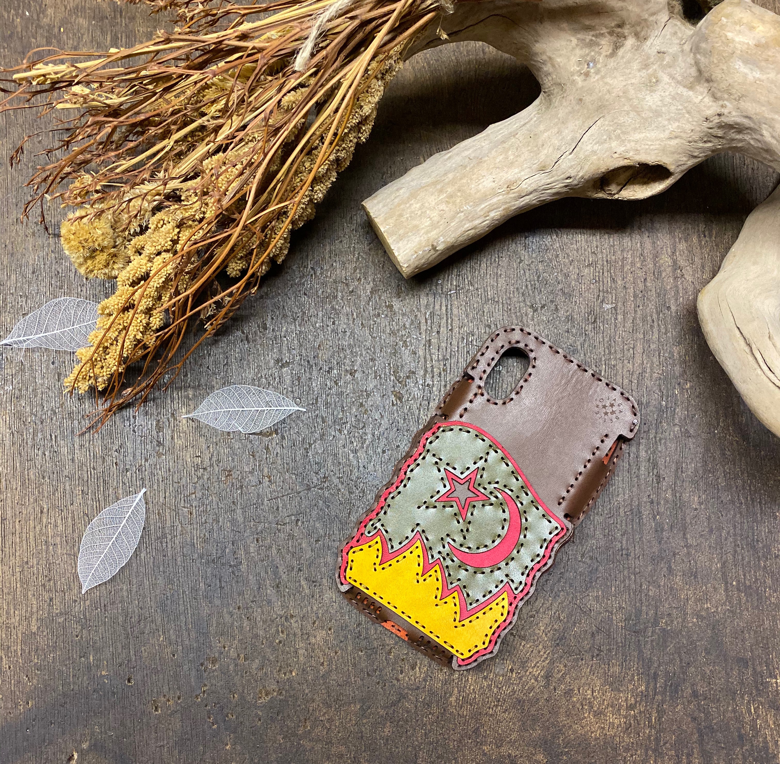 レザーiPhoneX・XSケース  ハンドメイドレザー  アイフォンケース ojagadesign オジャガデザイン
